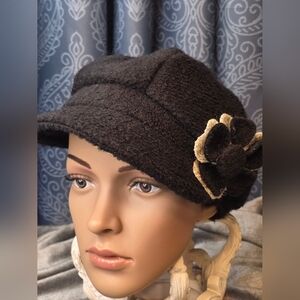 Dahlia Women's Black Chic Flower Newsboy Cap Hat Wool Blend - Dual Layer